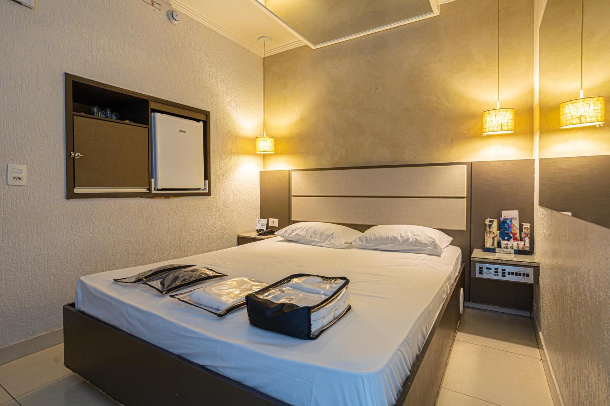 Motel Coqueiros 2 Carapicuiba Екстер'єр фото